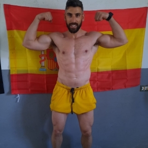 Raúl González Díaz Perfil