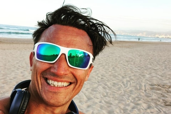 Felix_Sapunar_FOTO_personal_trainer_entrenador_personal_coach_Alicante_España.jpg