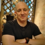 Enrique González García Perfil