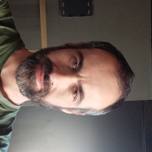 Sebastián Leal García Perfil